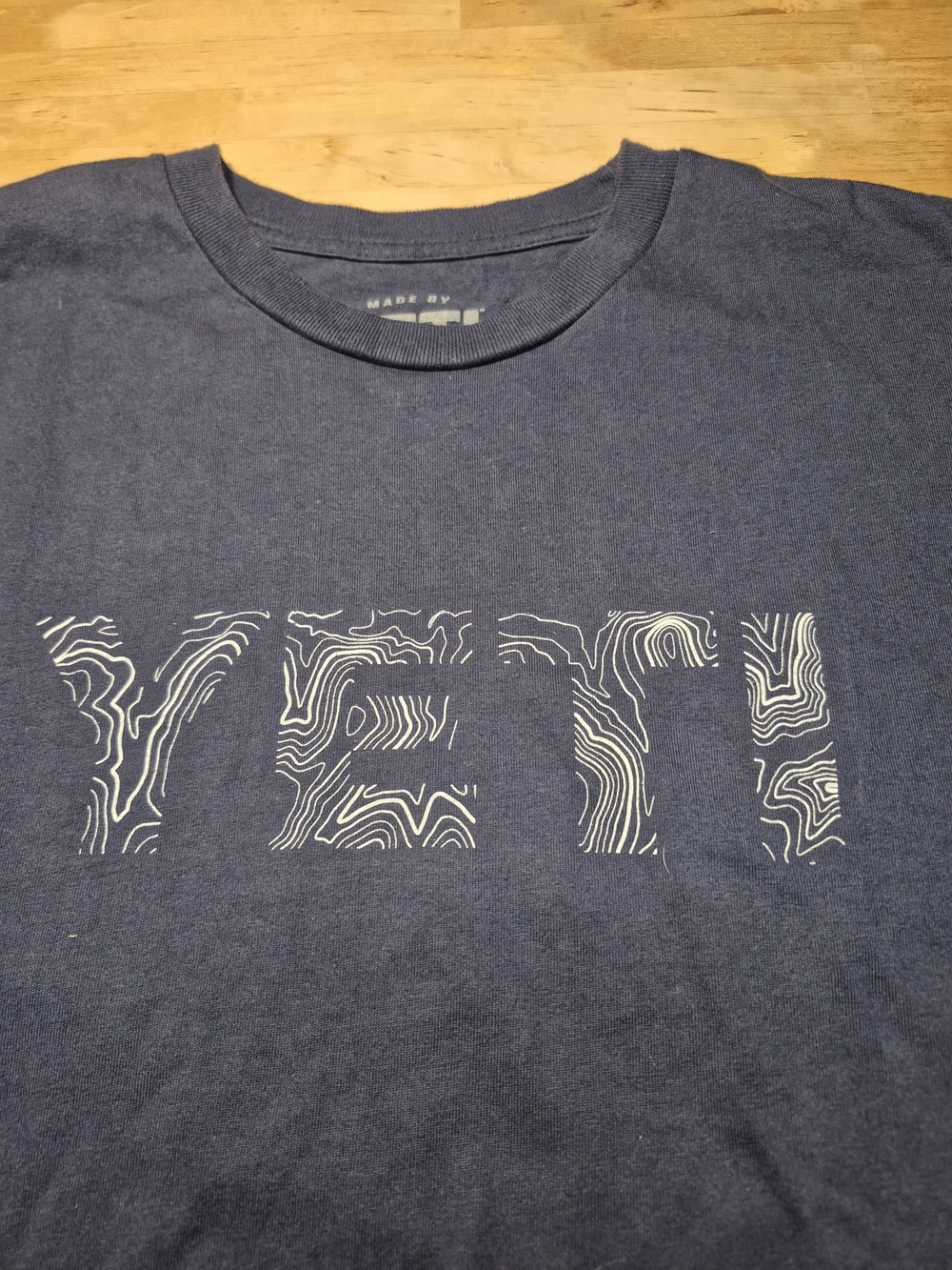 YETI Men's Navy Logo Graphic T-Shirt 3608 - Picture 4 of 5
